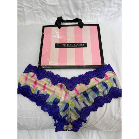 NWT Victoria’s Secret Lace Cheeky Panty with Purple Lace – Size XS - Picture 2 of 3